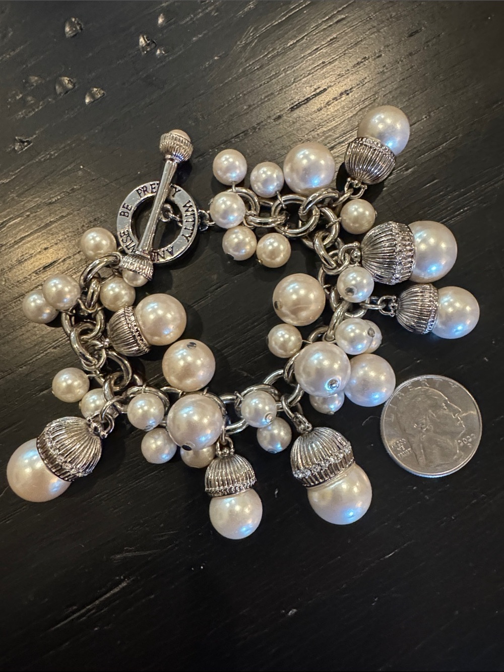 Rare Brighton “My Flat in London” SilverTone Chunky Pearl Charm Bracelet Retired - Picture 4 of 15
